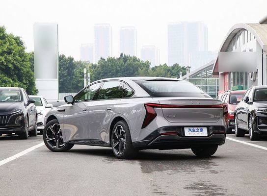 Reines Elektrofahrzeug China Berühmte Marke Hongqi EH7 2024 600km Pro Mit 600km Langstrecken und 4 Türen/5 Sitz Sedan