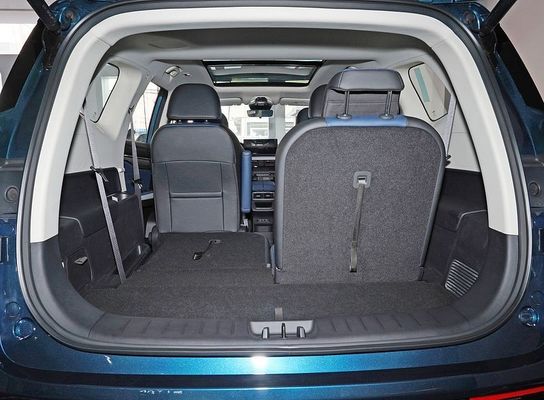 Livan Geely Ruilan 9 EV Auto 470km Reichweite Pure Ev Autos Neue Energiefahrzeuge