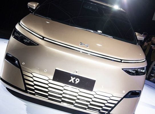 Großhandel Elektroauto Neue Gebrauchtwagen XPENG X9 2024 Groß Mpv 4dw 5 Tür 7 Sitz Xiaopeng X9 Groß Suv Energiefahrzeug