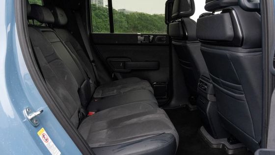 Neueste Einführung BYD Leopard FANGCHENGBAO 5 2024 PHEV Elektroauto 4,8s 0-100km/h Beschleunigung 125km CLTC NEues EV CAR