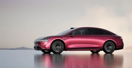 Vorverkauf Huawei & BAIC Stelato S9 reines Elektrofahrzeug 4 Türen/5 Sitze Limousine 214km/h Höchstgeschwindigkeit 227kw Motorkraft Neues Ev Auto