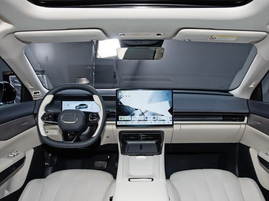 Heute wurde das neueste LYNK & CO 07 EM-P 126km langen Reichweite pro PHEV 160 kW Elektromotor & 350N.m Drehmoment neue Energiefahrzeug