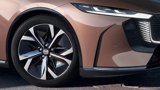 Das erste reine Elektrofahrzeug Mazda EZ-6 ist ein schlanker Rückradantrieb