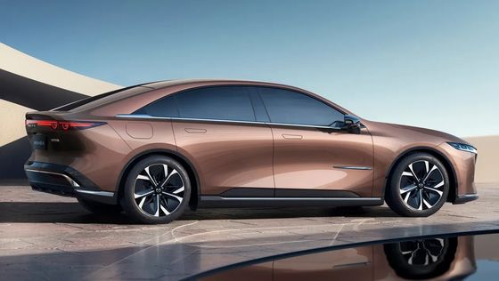 Das erste reine Elektrofahrzeug Mazda EZ-6 ist ein schlanker Rückradantrieb