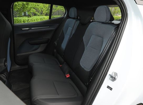 Reiner elektrischer Volvo Electric SUV EX30 410km langen Reichweite RWD Kernedition mit 272P.s und einem Drehmoment von 343N.m Motorleistung