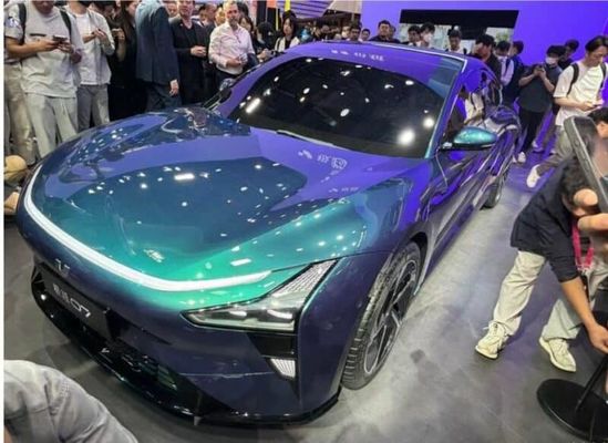 Vorverkauf Geely&Baidu Gemeinsame Marke Jiyue07 reines Elektrofahrzeug mit 200 kW/271 P.s Motorleistung 2WD Antrieb 4 Türen/5 Sitze