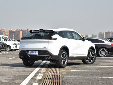 2024 Neuer Hybrid Dongfeng Forthing Haohan PHEV 1,5 t Fwd Kompaktes SUV Fahrzeug 5 Sitzplätze Hybrid Elektro Benzinfahrzeug