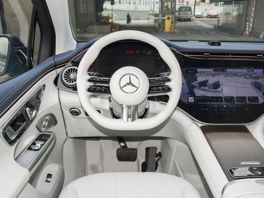 Neuer EV-SUV 609km Langstrecken-Elektrofahrzeug Mercedes-Benz EQE 500 w350kw/408P.s Motorleistung 5.1s Beschleunigung 0-100km/h