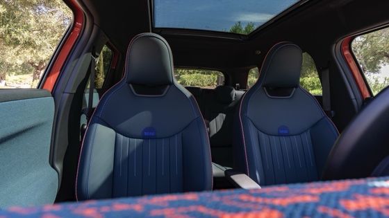 All New All Electric MINI Aceman SE 54,2kwh Batterie mit einem leistungsstarken 215 PS & 330N.m Motor 7.1s Beschleunigung von 0-100km/h