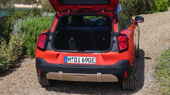 All New All Electric MINI Aceman SE 54,2kwh Batterie mit einem leistungsstarken 215 PS & 330N.m Motor 7.1s Beschleunigung von 0-100km/h