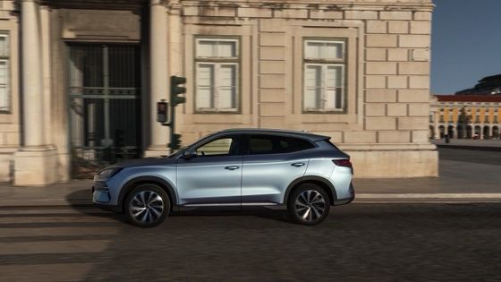 FWD 1.5L Motor Bei BYD SEAL U DM-i PHEV Elektroauto mit Elektromotor 18,3kwh Batterie Maximalleistung 214 PS