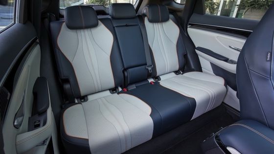 FWD 1.5L Motor Bei BYD SEAL U DM-i PHEV Elektroauto mit Elektromotor 18,3kwh Batterie Maximalleistung 214 PS