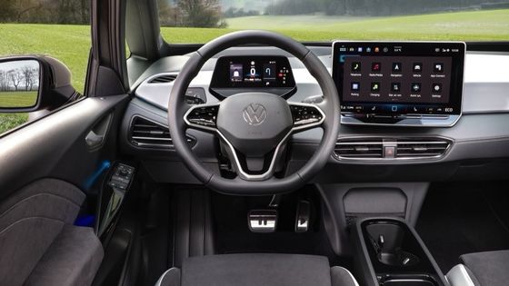 Klassische und neueste Elektroauto Volkswagen ID 3 PRO WLTP 434km Reichweite 150kw ((204P.s) Motorleistung7,6sec Beschleunigung 0-100km/h