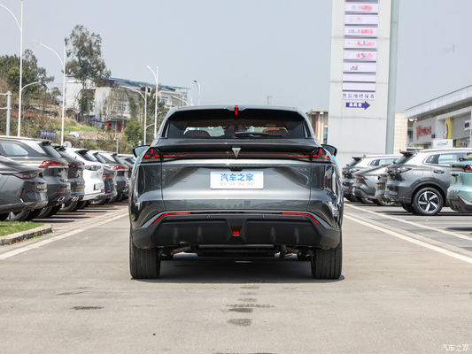 Neueste HUAWEI System DEEPAL S07 2024 EREV mit 121 km CLTC0.5h Schnelle Ladezeit 175kW Maximale Leistung 320N.m Drehmoment