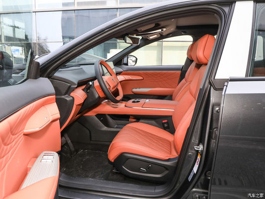 Neueste HUAWEI System DEEPAL S07 2024 EREV mit 121 km CLTC0.5h Schnelle Ladezeit 175kW Maximale Leistung 320N.m Drehmoment