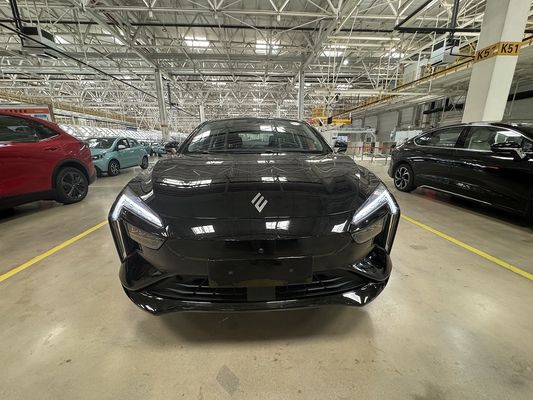 RHD 2024 JMEV Yi GSE Elektroautos mit einer Reichweite von 430 km und maximaler Leistung von 118 kW