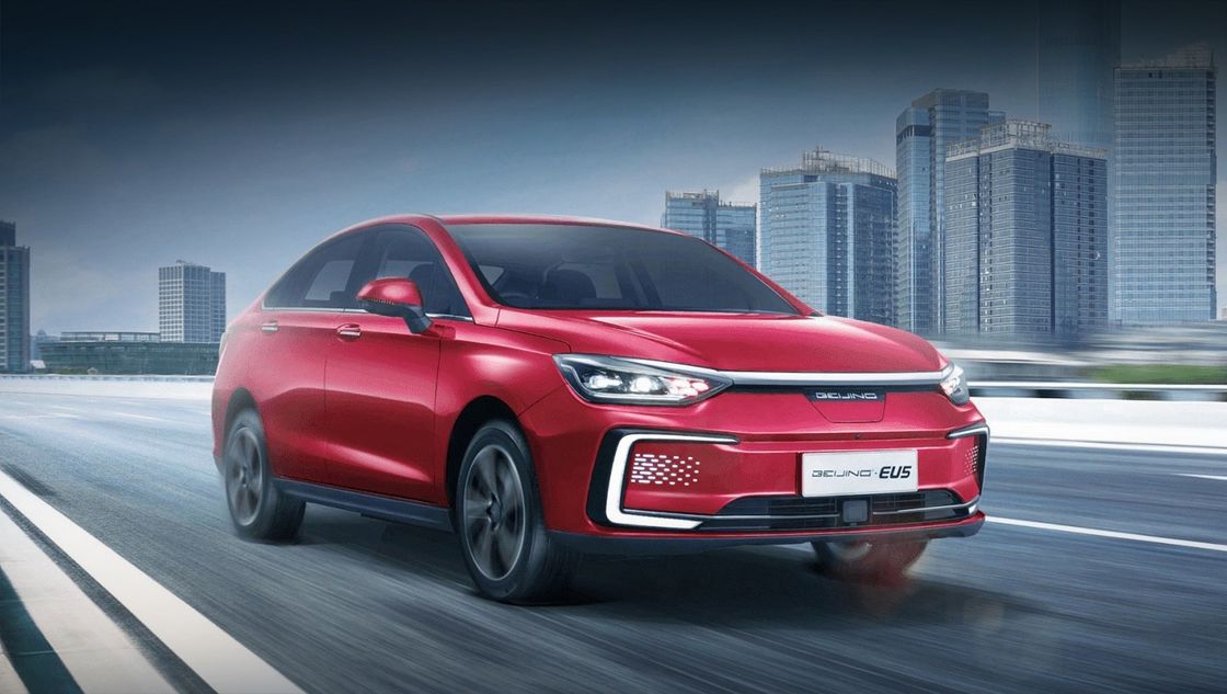 Elektrische SUV zweite Hand Peking EU5 BAIC plus R600 benutzte linke Hand-Antriebs-Autos