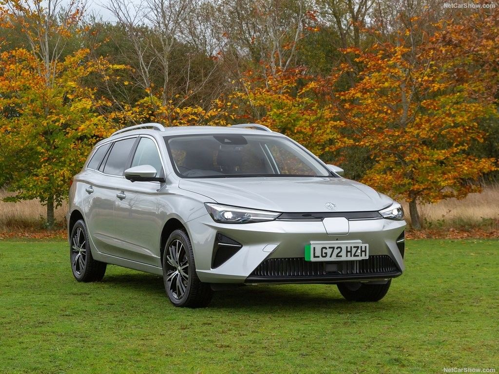 Ein geräumiges, komfortables Elektroauto bei MG 5 EV mit einer ordentlichen Reichweite von 344 km und Super-Ladefähigkeit.