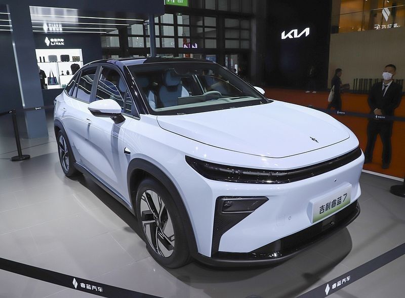 2024 Livan 7 Geely Ruilan 7 EV Auto LHD in Lagerbatterie 450km ev Autos neue Energiefahrzeuge Auto rein elektrisch