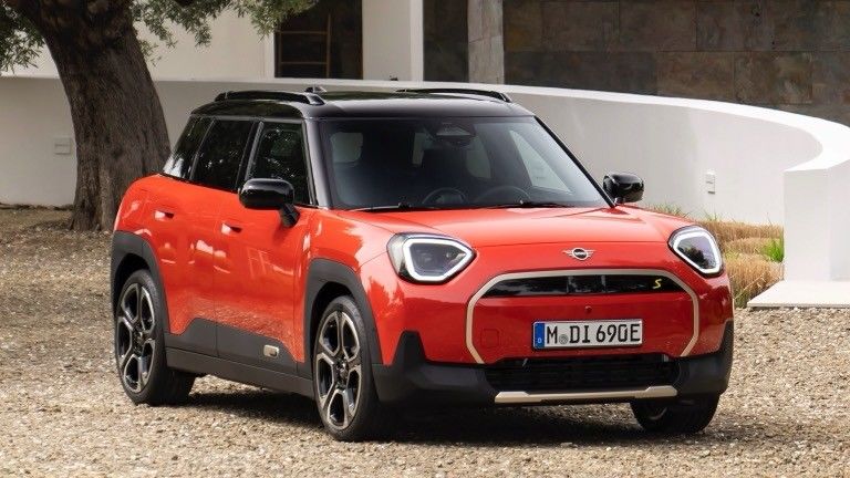 All New All Electric MINI Aceman SE 54,2kwh Batterie mit einem leistungsstarken 215 PS & 330N.m Motor 7.1s Beschleunigung von 0-100km/h
