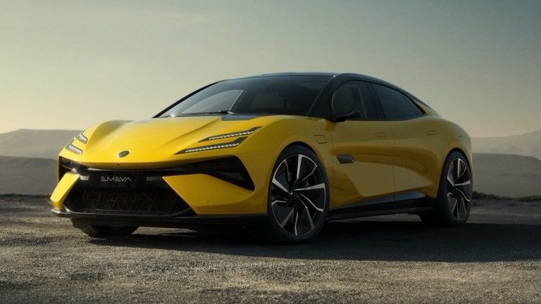 Lotus Emeya packt die neue EV-Technologie der Firma in einen Viertürer GT-Körper mit 650 km Reichweite 250 km/h Höchstgeschwindigkeit & 450 kW Leistung