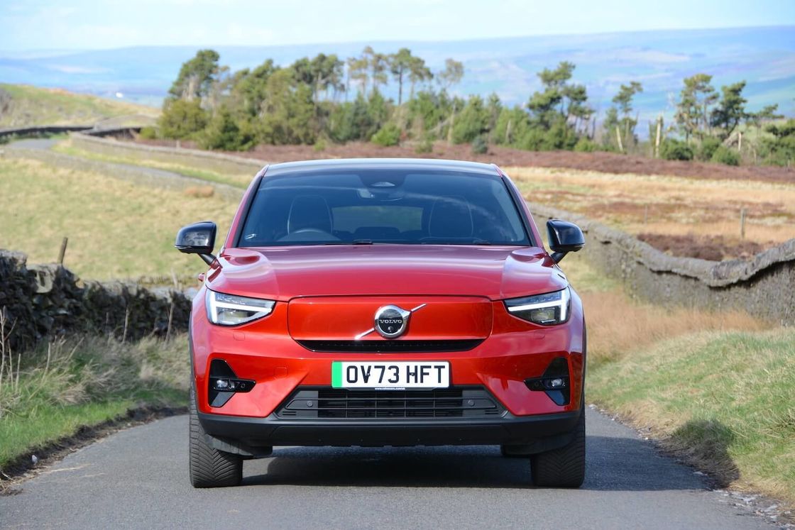 Allround EV Volvo EC40 Ultimate Twin Motor mit WLTP 326Miles 4,7sec Beschleunigung von 0-62mph 408 PS Motor