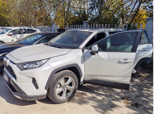 Gebrauchtes Toyota neues RAV4 Rongfang CVT Zwei-Rad-Antrieb stilvolle Version/kontinuierlich variable Getriebe/SUV/2022 Modell 2.0L/5-Sitzer mit Testberichten von Drittanbietern.